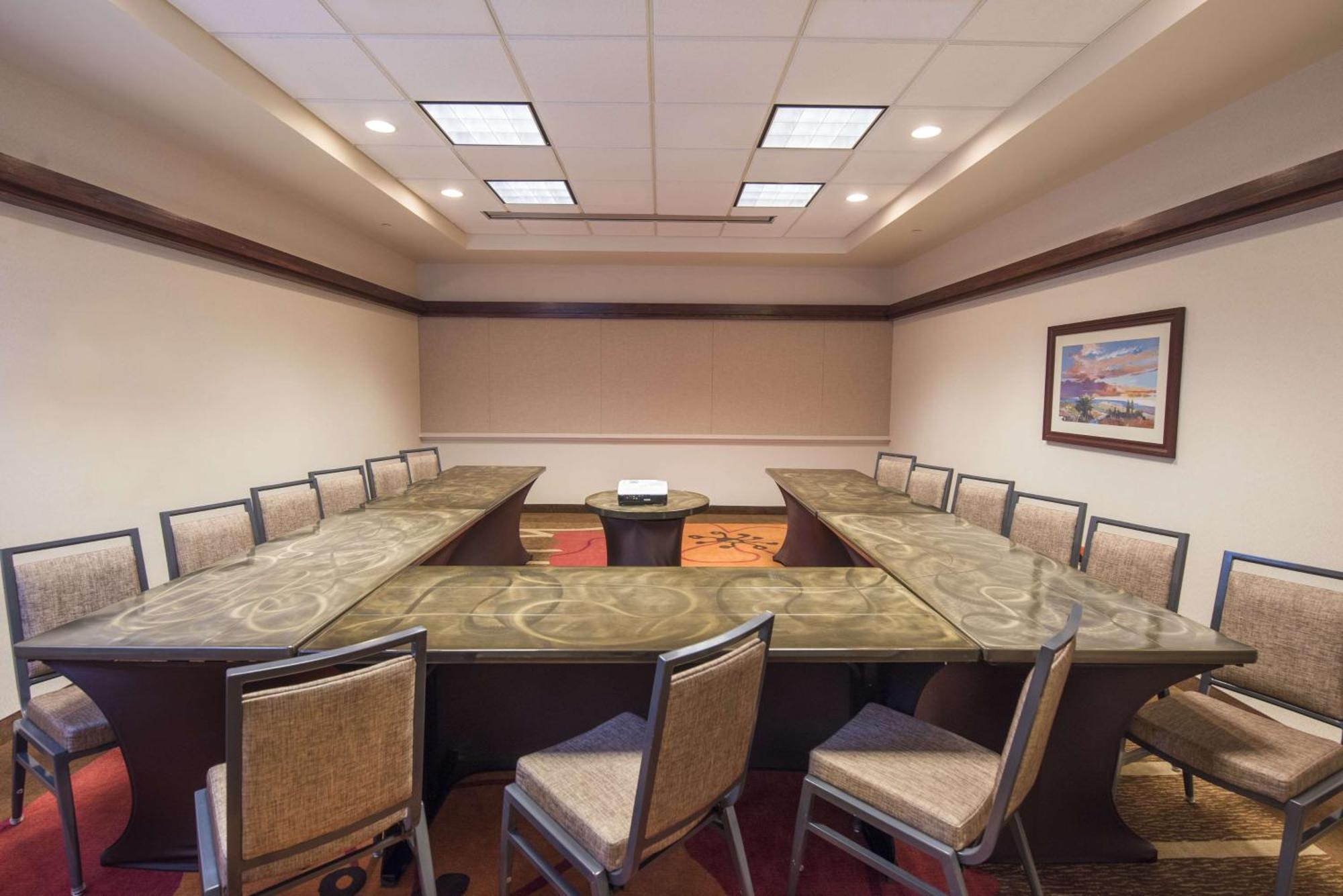 Hilton Garden Inn Wisconsin Dells Ngoại thất bức ảnh