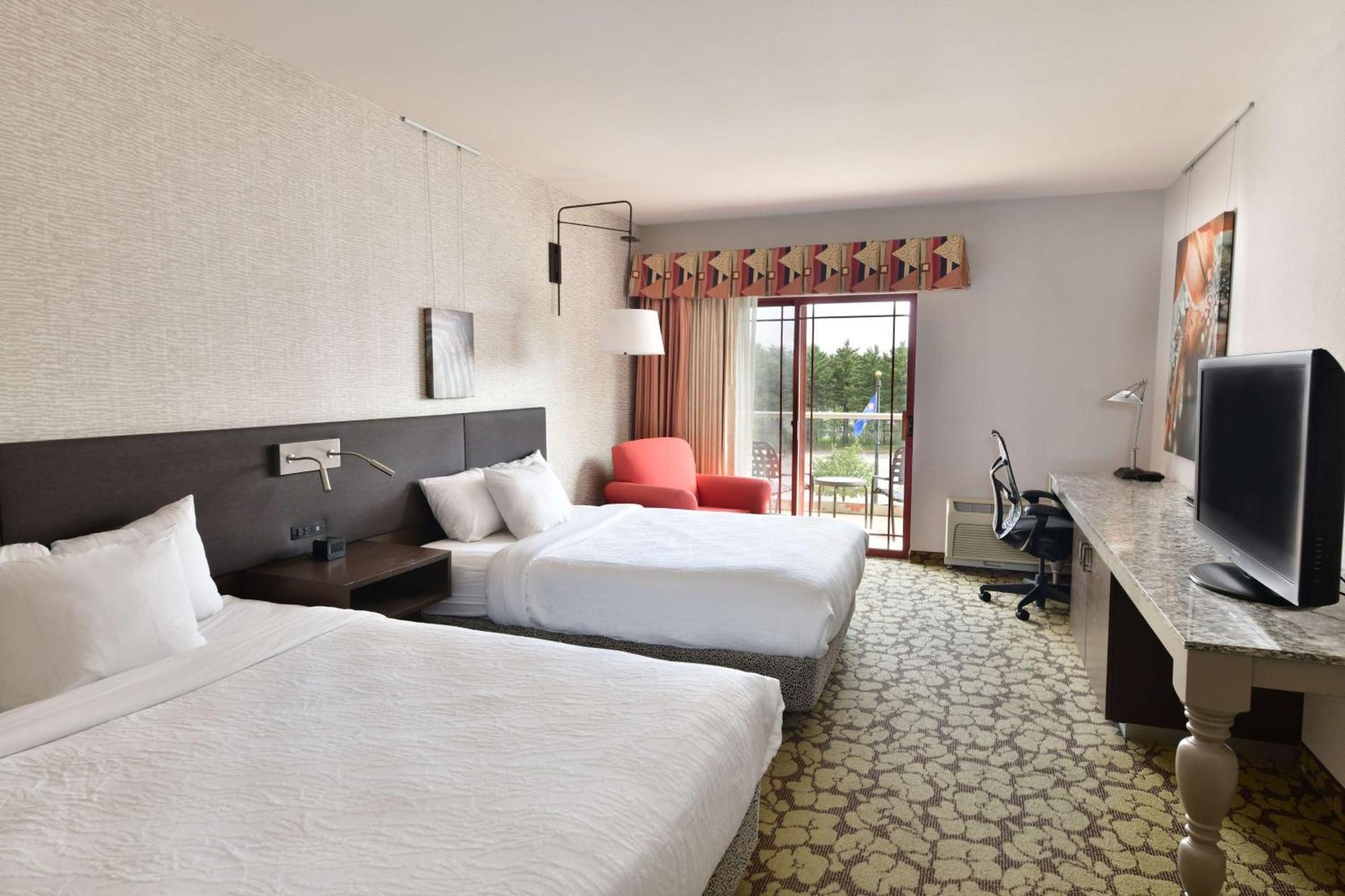 Hilton Garden Inn Wisconsin Dells Ngoại thất bức ảnh
