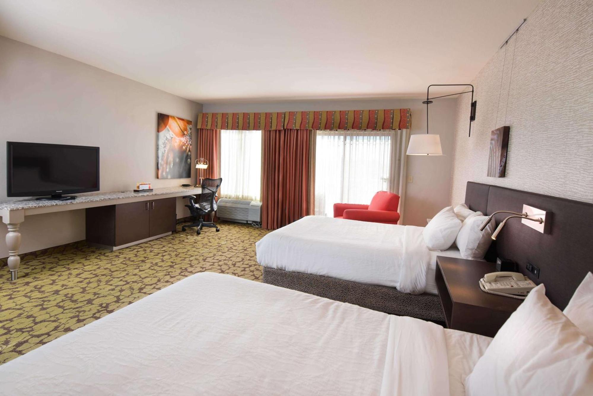 Hilton Garden Inn Wisconsin Dells Ngoại thất bức ảnh